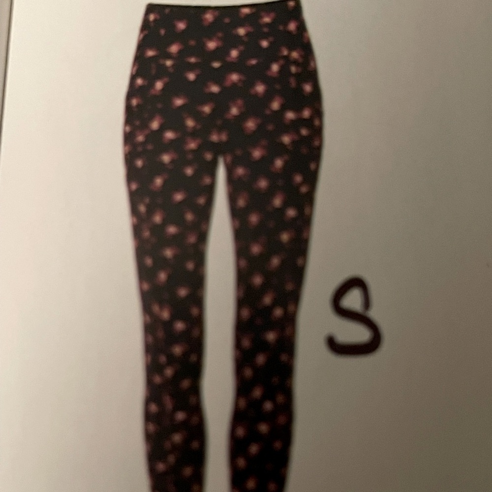 Fall 21 cabi Printed Lean Legging